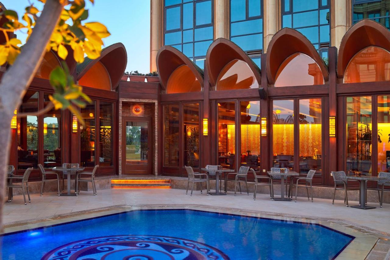 Four Seasons Cairo At The First Residence Giza Екстериор снимка