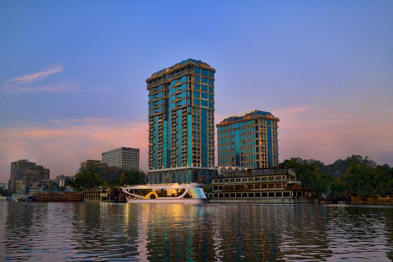 Four Seasons Cairo At The First Residence Giza Екстериор снимка The Nile City Towers